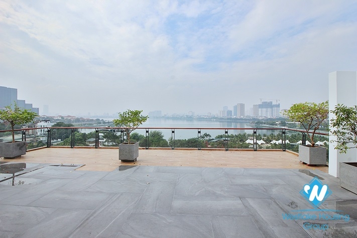 High-end 2 bedrooms apartment with huge balcony for rent in Tay Ho, Ha Noi